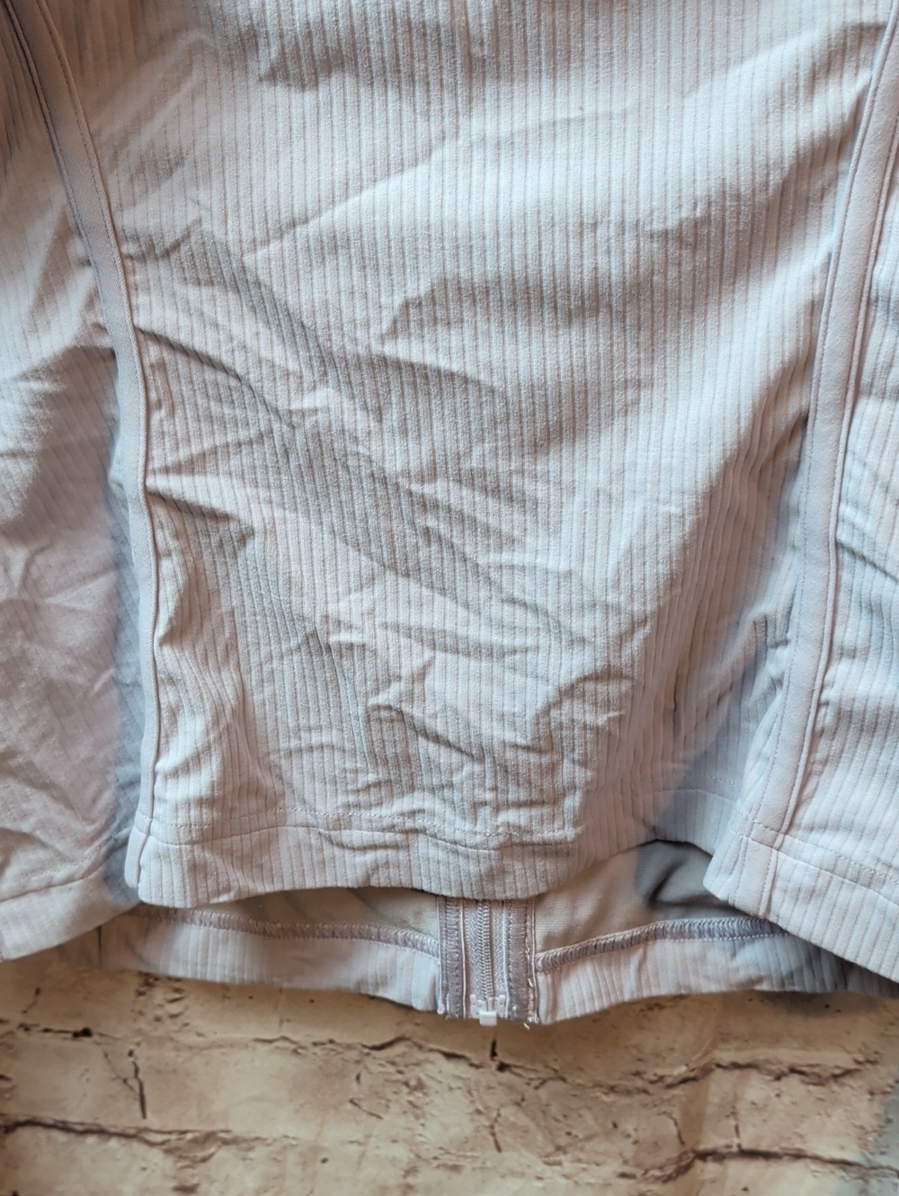 Lululemon Define jacket in lavender ribbed texture Medium Like New - Picture 8 of 9